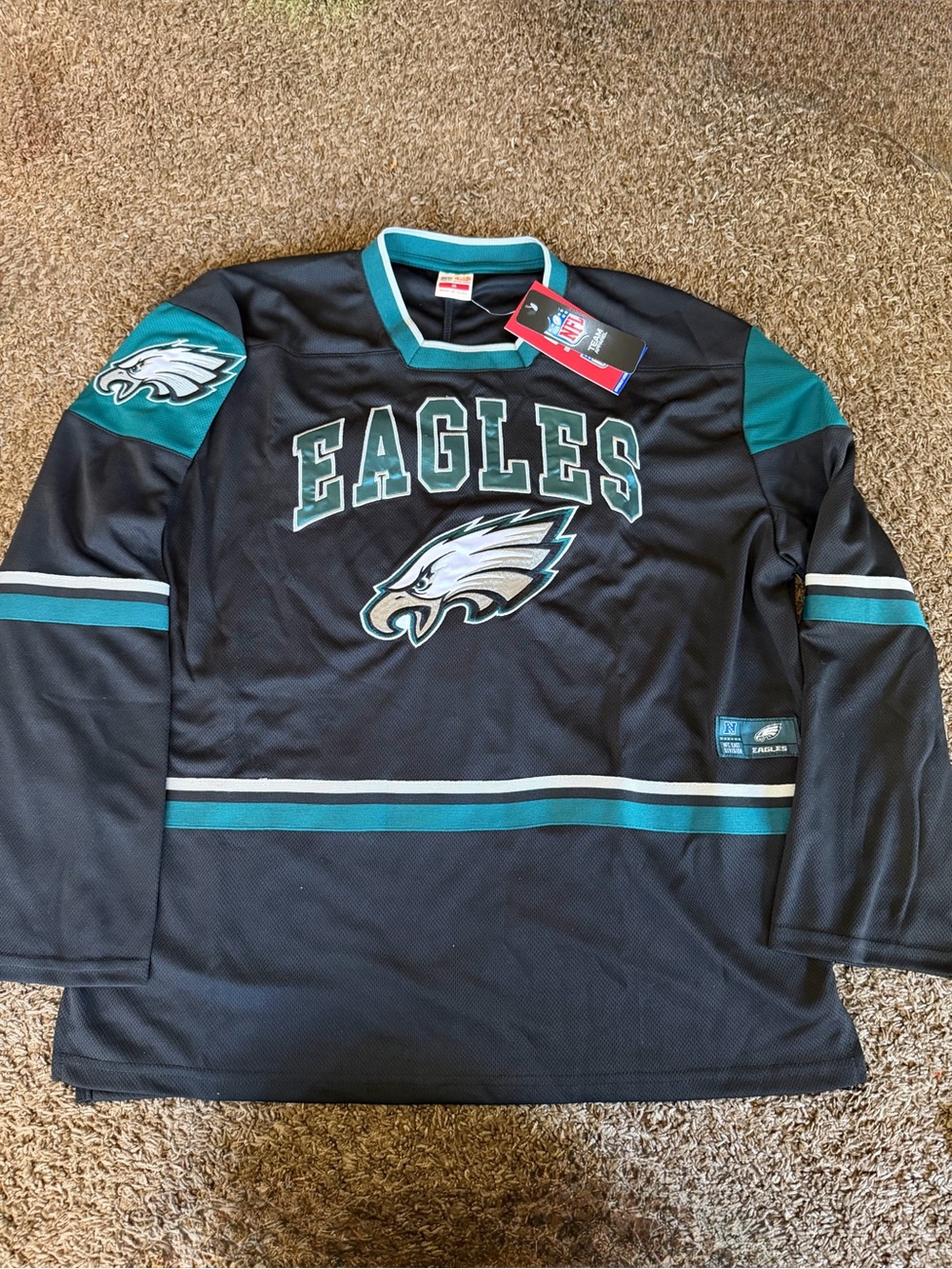 Philadelphia Eagles NFL Hockey Jersey Top Size Medium